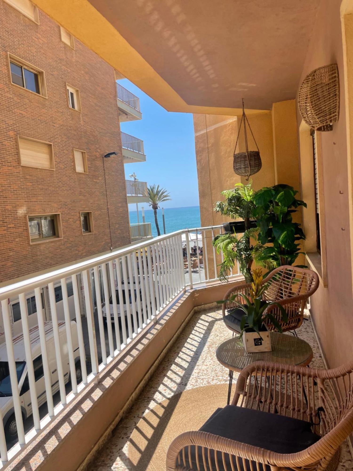 Appartamento Apartamento Celeste Torrevieja Esterno foto